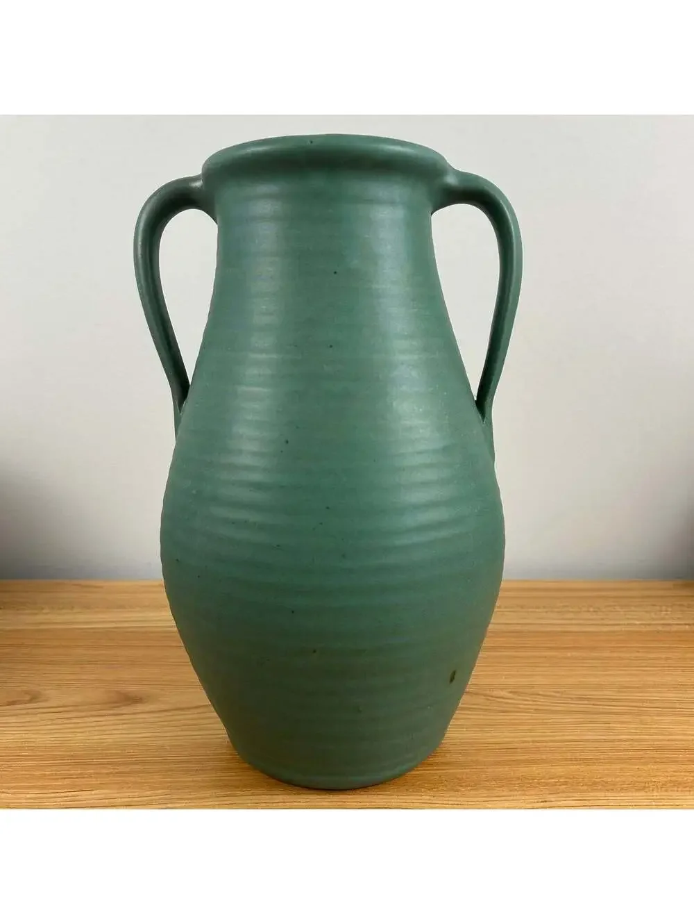 Zanesville Pottery 1920s Arts & Crafts Matte Green Ribbed #521 Vase 12